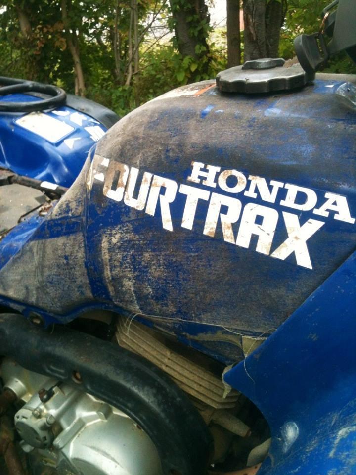 Set of (10) 1991 Honda Fourtrax Decals Gas Tank Fenders 300 ATC HRC