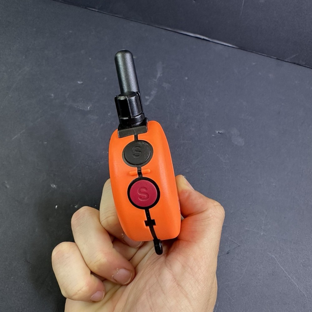 Used Off Leash K9 Training Mini Educator ET-300 E-Collar Remote Transmitter only