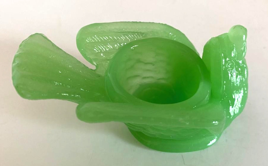 VTG Degenhart Green Jadite Bird w/ Berry Salt Dip/Cellar ~ EUC
