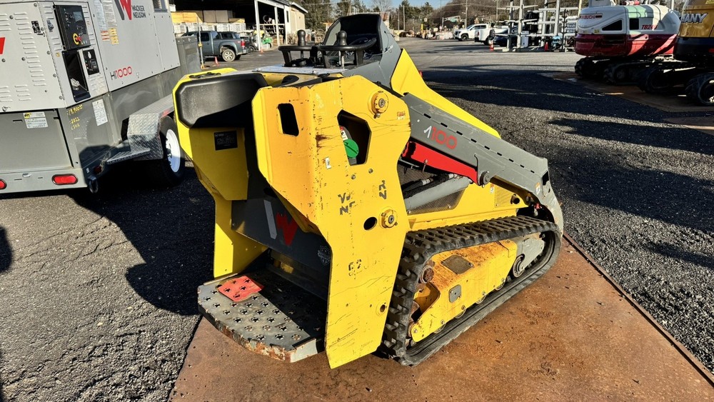 Wacker Neuson SM100 Mini Track Loader, Yanmar Diesel