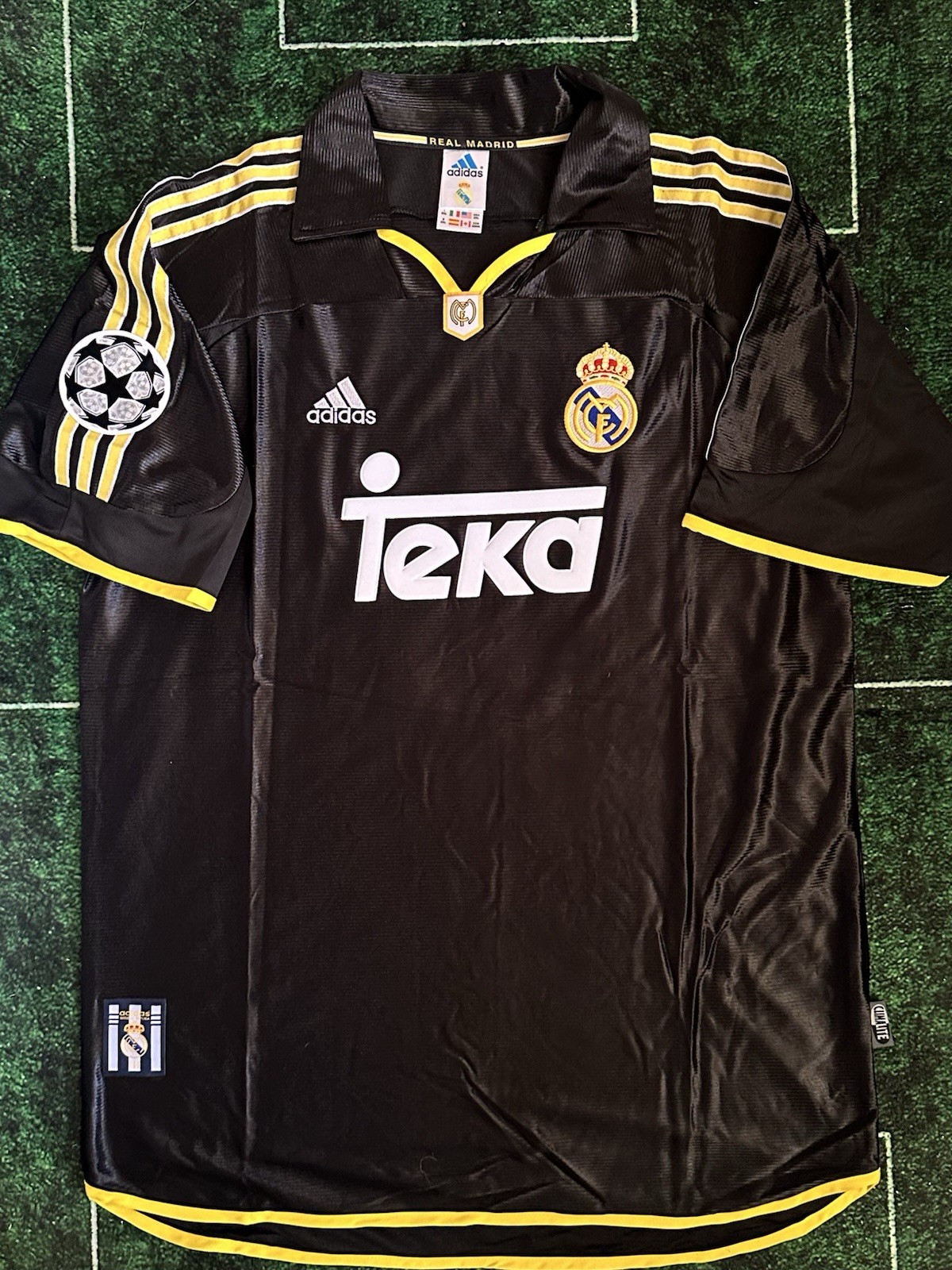 Real Madrid Roberto Carlos 99/00 Retro Throwback Reissue Player Fit XXL Jersey