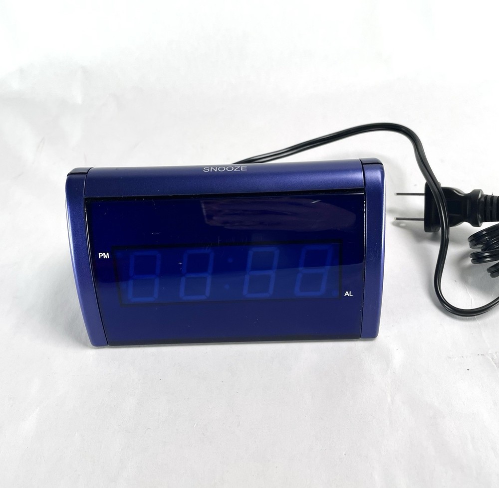Alarm Clock Mainstay Blue Model E099 Tested