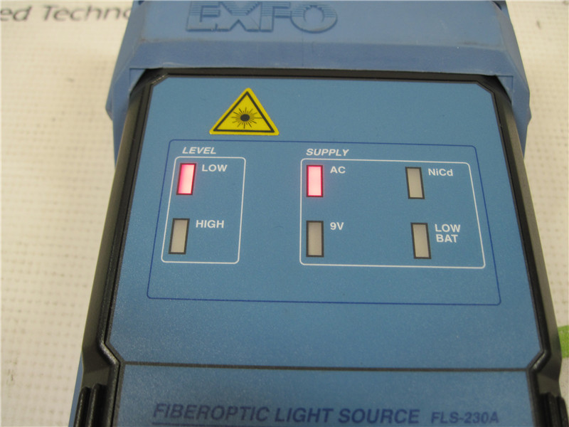 EXFO FLS-230A-U25 Fiber Optic Tester Precision Light Source