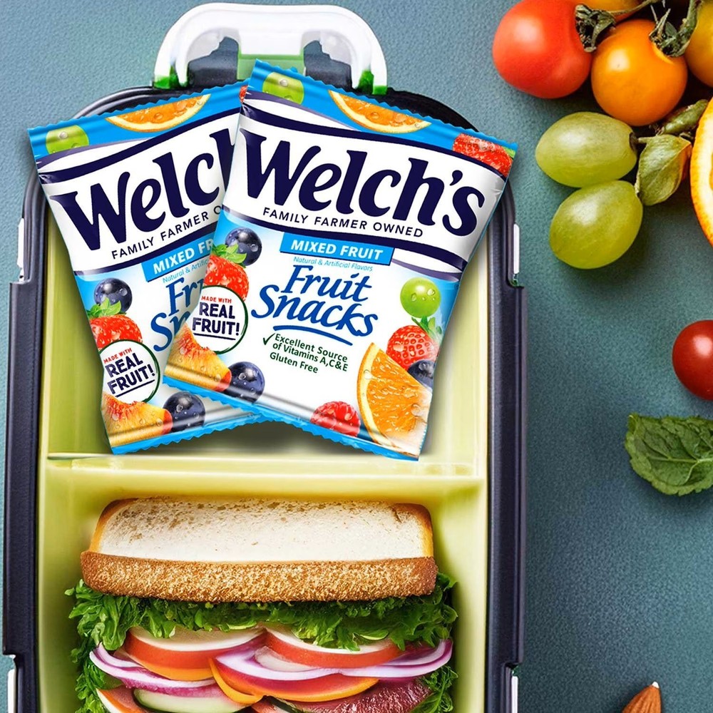Welch's, Made With Real Fruit Fruit Snacks, Mixed Fruit, 0.8 oz, 40 Count !!!