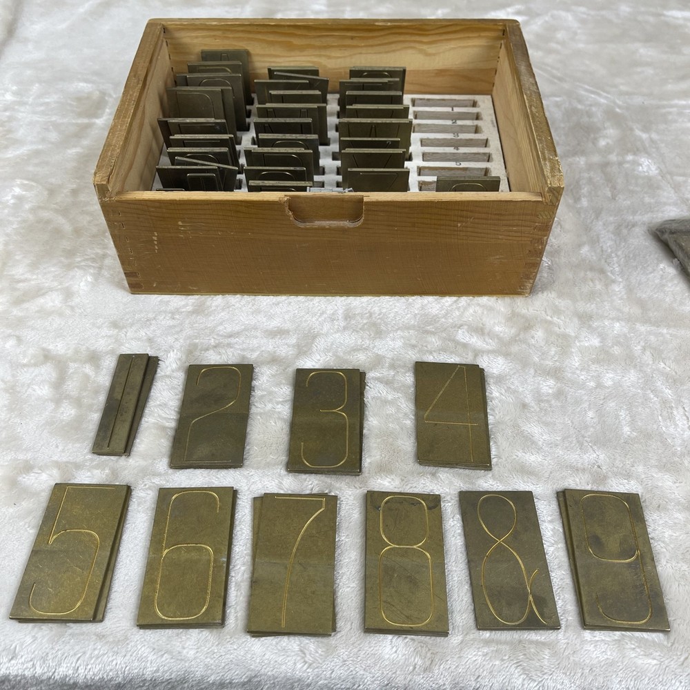 Vintage Hermes Engraving Condense Block