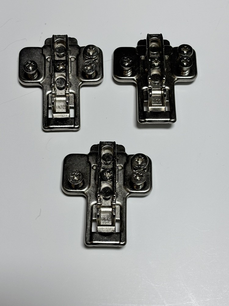Grass Mepla Mounting Plate 4pk