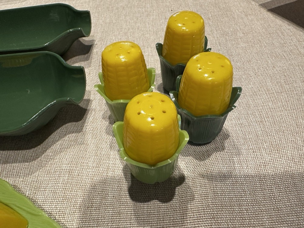 Vintage Stanley Hostess Party corn on the cob server set