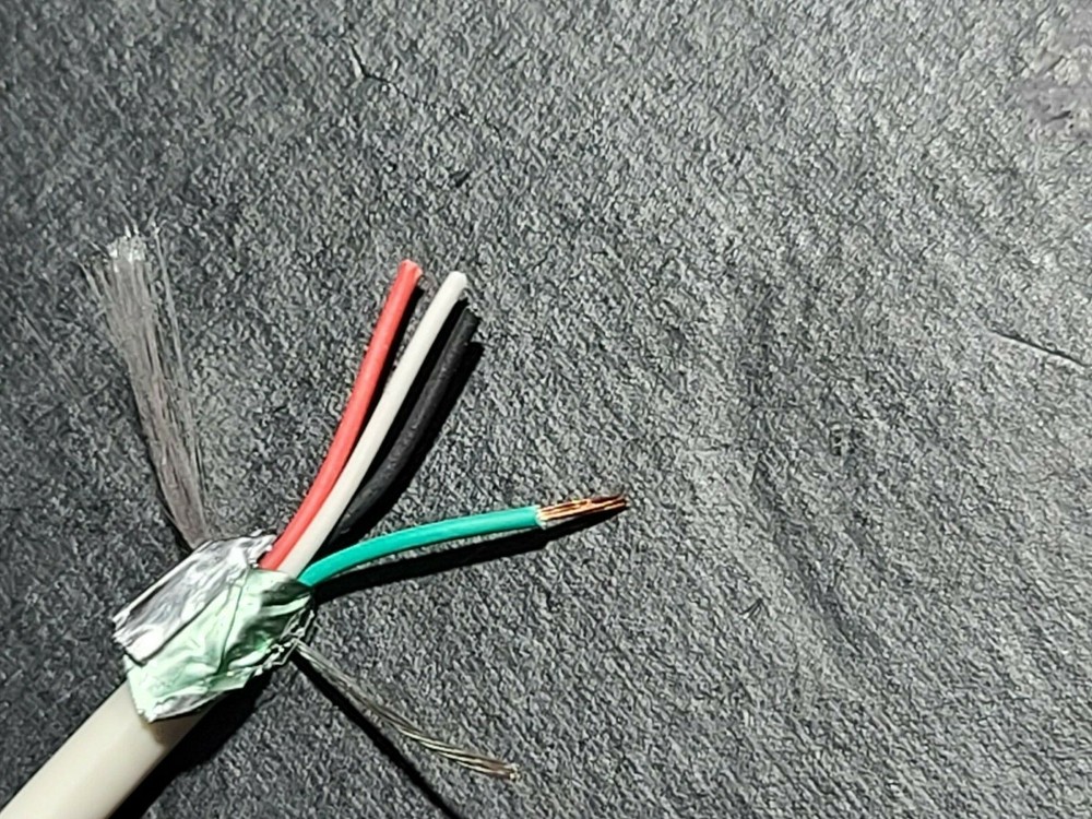 Southwire Genesis 3204 22/4C Shielded Plenum Control Cable CMP White /100ft