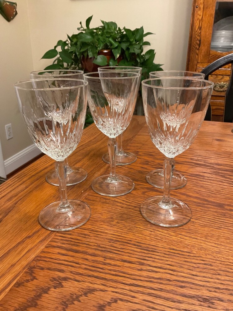 VTG LUMINARC Diamond Pattern Clear Crystal Stemware Red Wine Glass