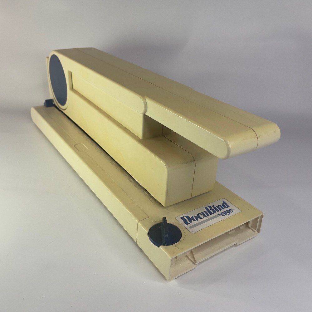 GBC DocuBind Manual Binding Machine & 3-Hole Punch Plus Combs - No Front Cap