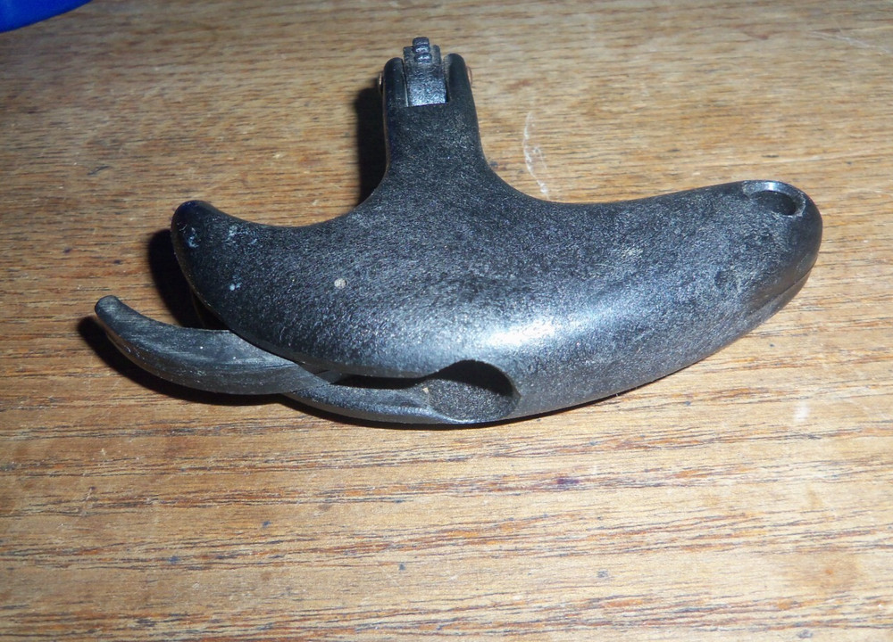 Frank E. Boyko patent Thumb Release Quick release Archery Vintage