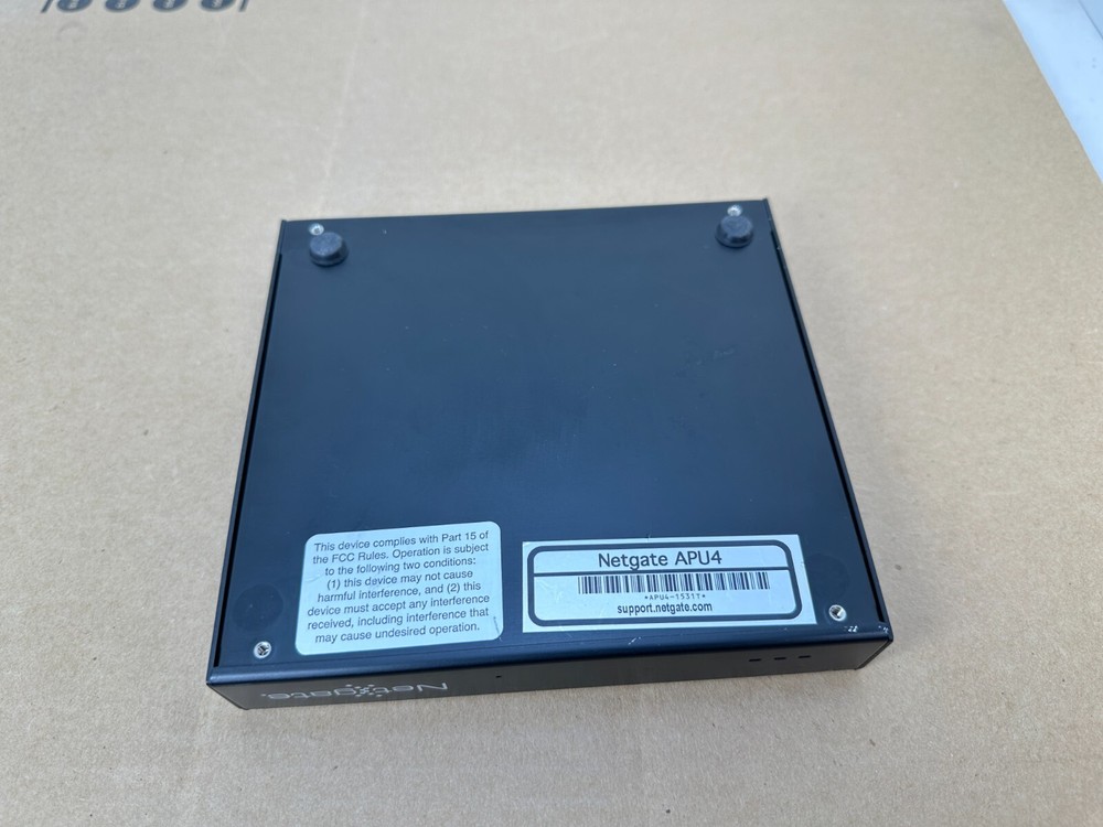 Netgate APU4 pfSense Board Firewall & Enclosure w/ AC Adapter