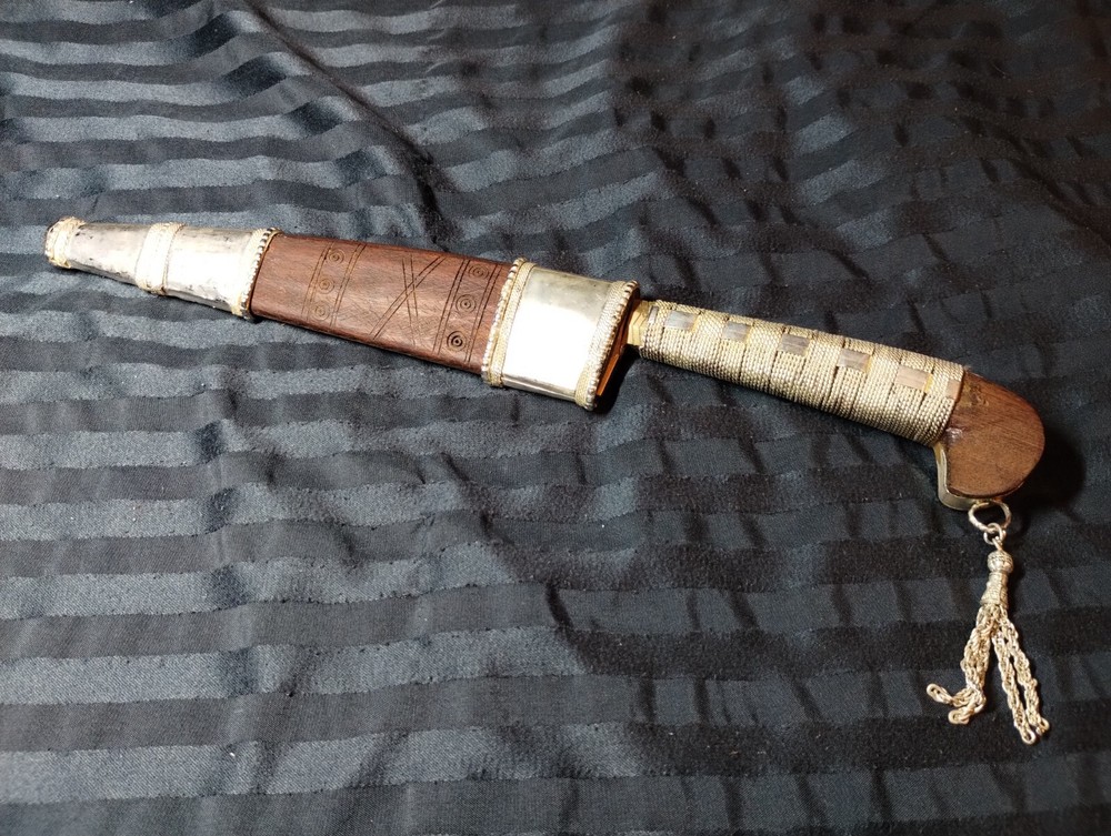 Antique Arabian Knife