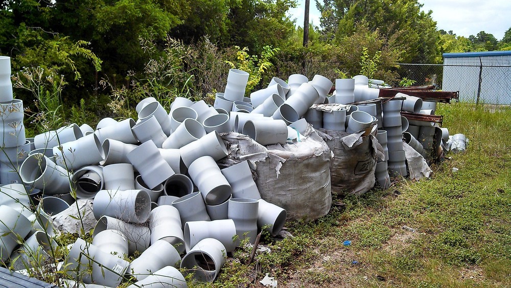 8" PVC COUPLING SCHEDULE 40 SUNLIGHT RESISTANT CANTEX