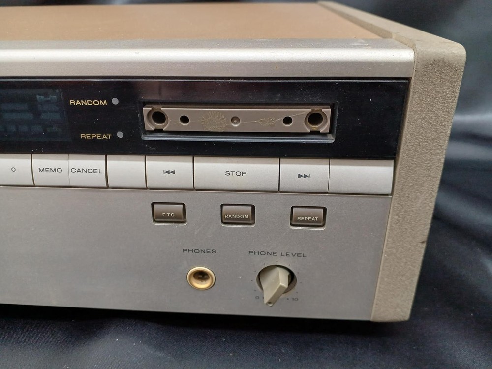 MARANTZ CD-72AF CD player Junk #BE10914
