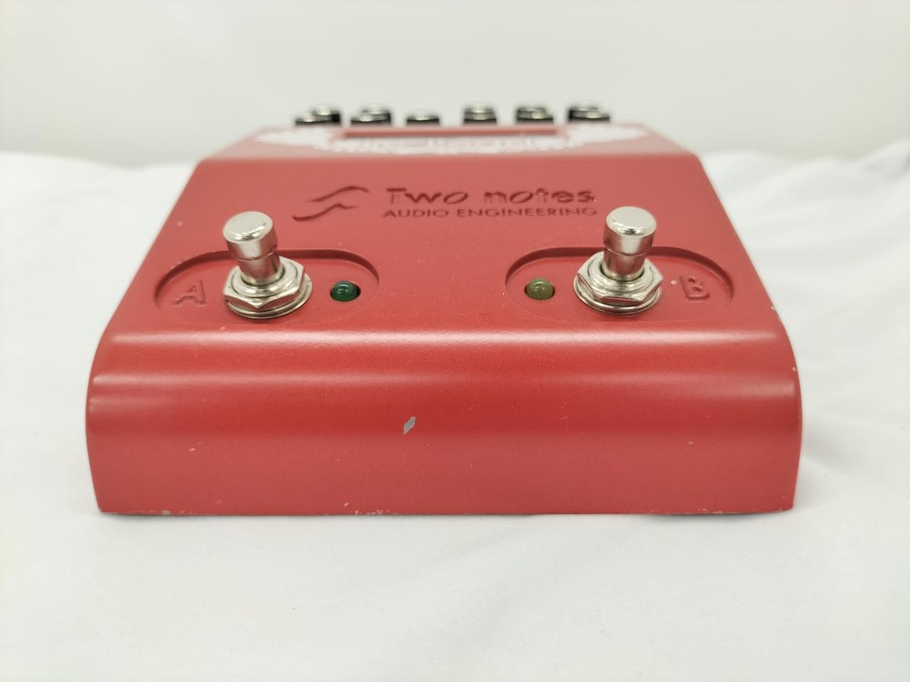 TWO NOTES LE NTES Vacuum tube prelifier