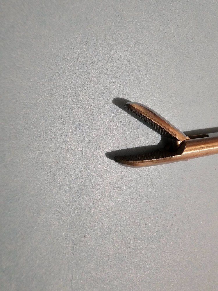 Jarit 600-253 Carb-Bite Needle Holder