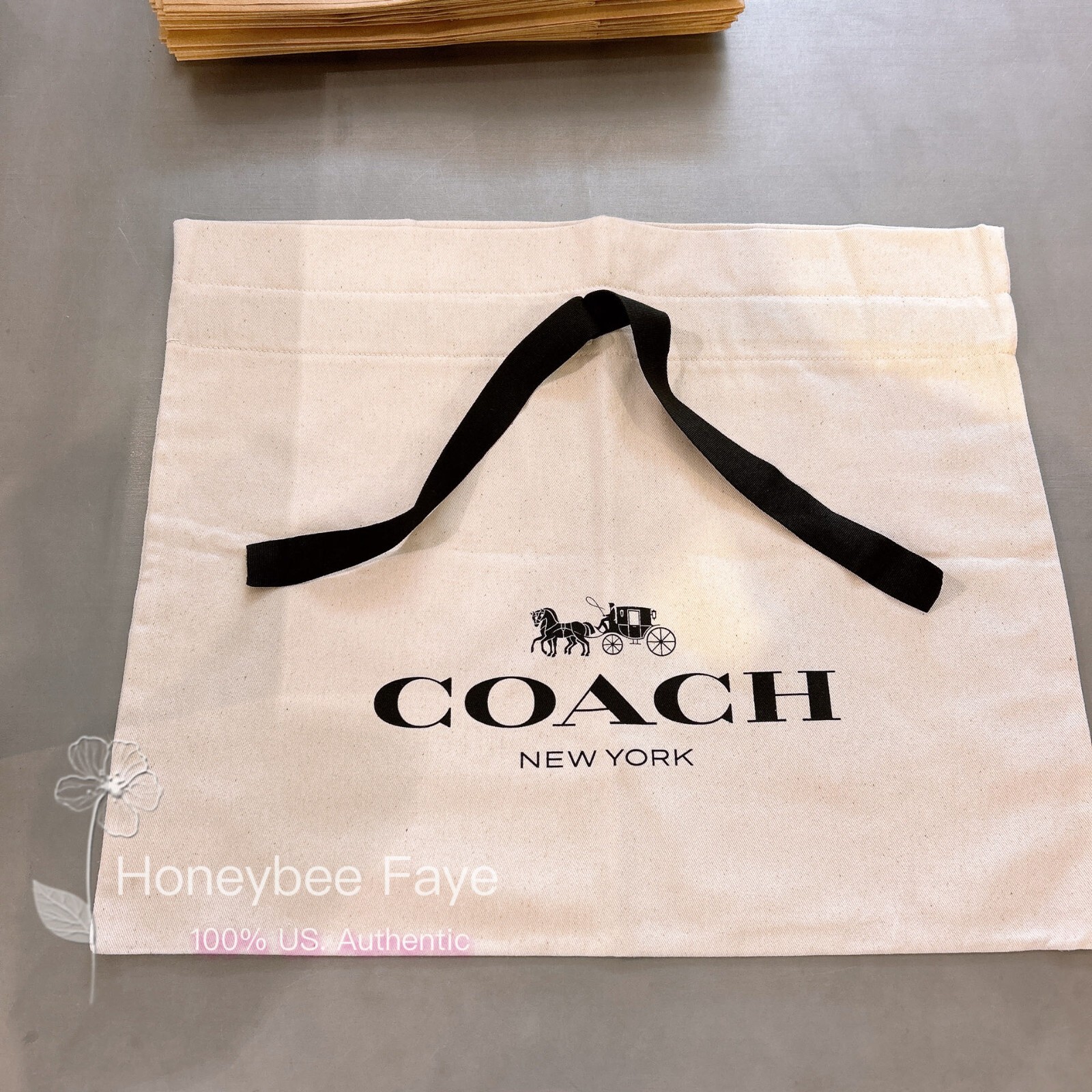 NEW Coach Gift Bag(Original America) Paper Bag/ Coach origianl dust bag