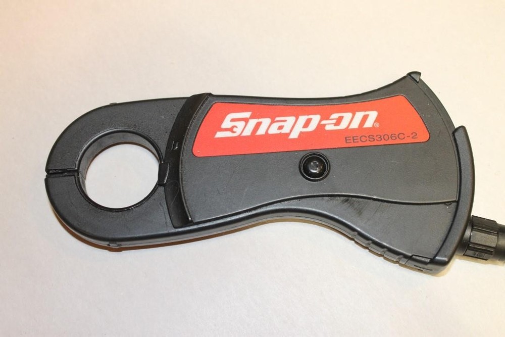 Snap-on MicroVAT Elite EECS304C Battery Starting and Charging System Analyzer ^