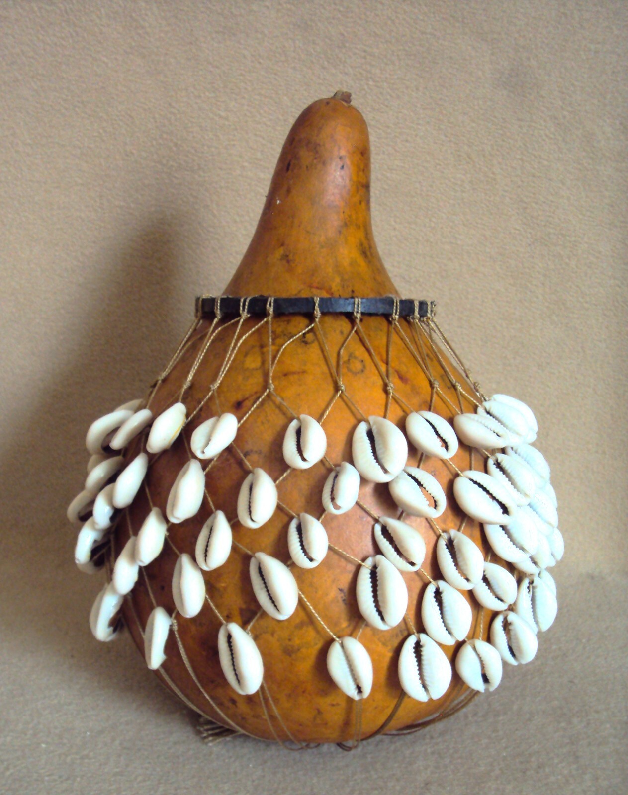 VINTAGE AFRICAN CALABASH WITH COWRIE INSTRUMENT Gourd Carving!!