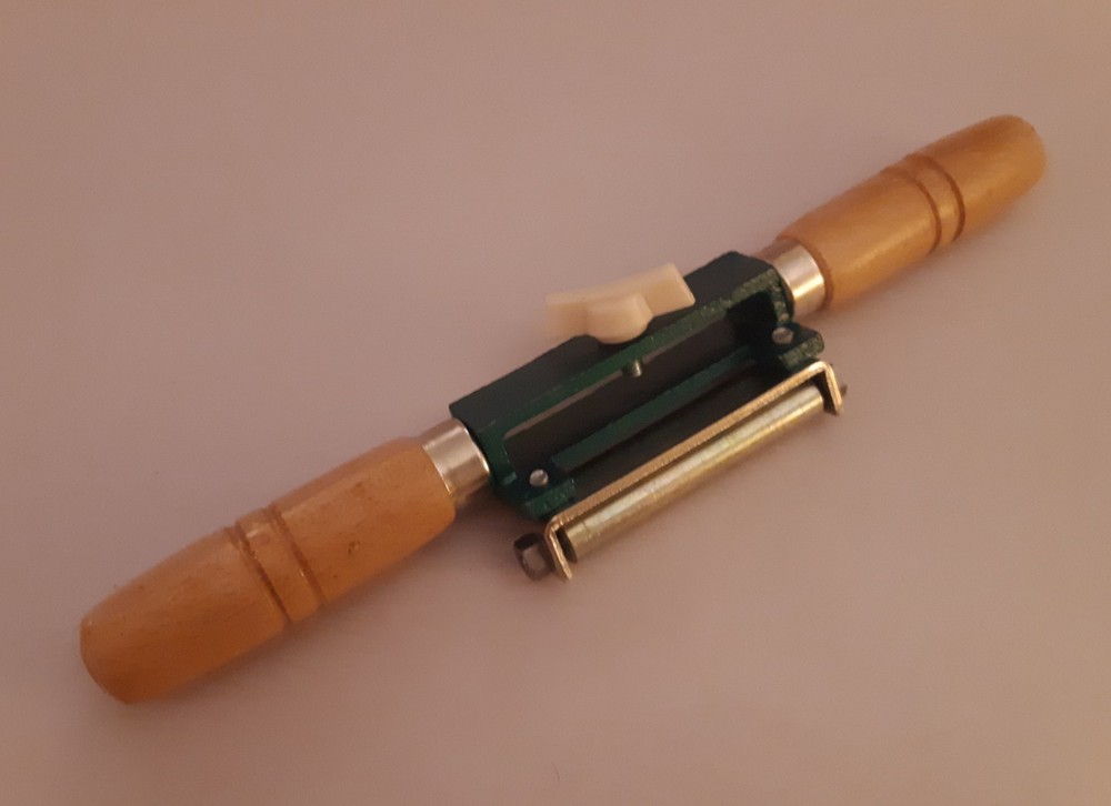 Japanese Nomi & Kanna Sharpening Guide  tool