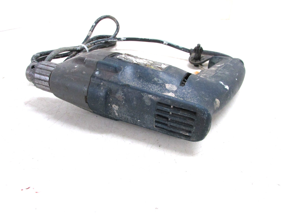 BOSCH TOOLS 3/8" ELECTRIC DRILL, No. B6100, w/ CHUCK KEY