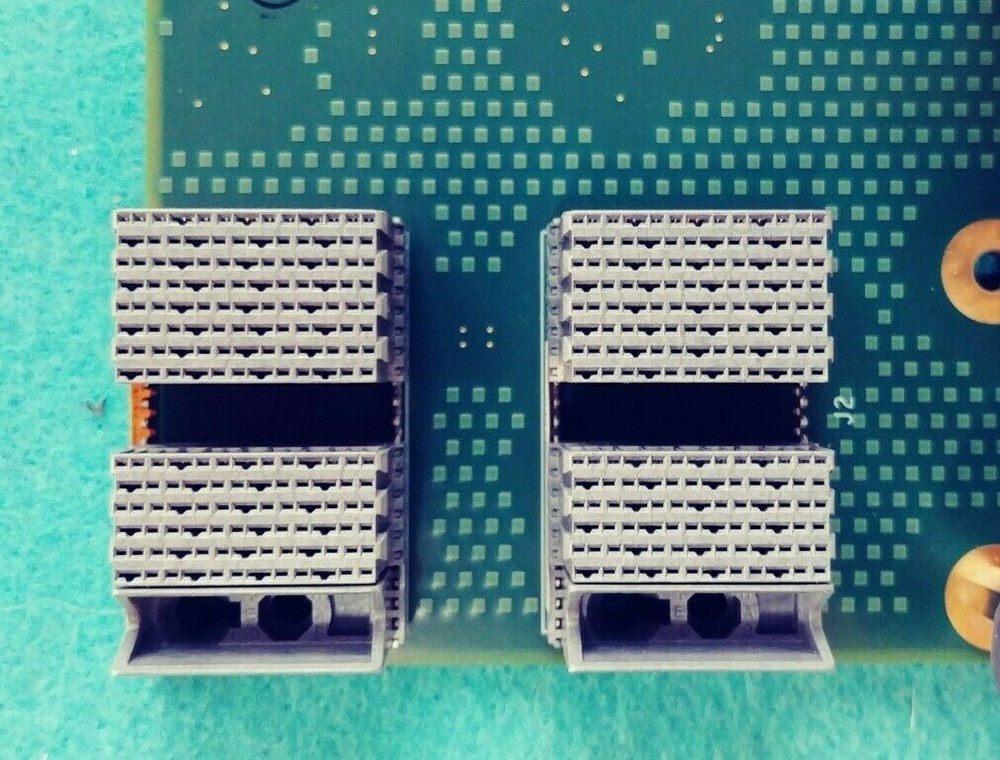 Cavium Octeon 70XX EVB CN7000-PCIEX8-RC
