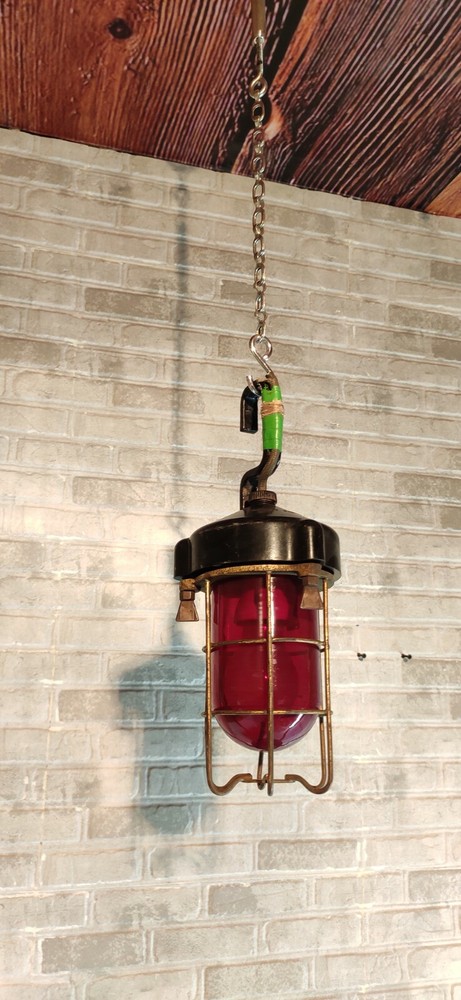 ANTIQUE HANGING RED COLOUR HAND LAMP