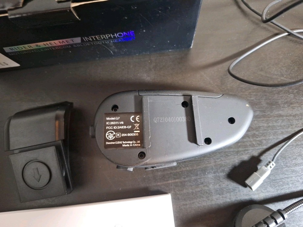 EJEAS Q7 Motorcycle Helmet Bluetooth Intercom, Motorcycle Bluetooth 5.1