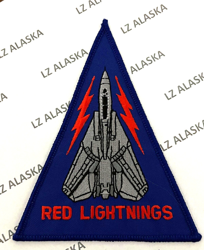 US NAVY VF-194 FIGHTER SQUADRON RED LIGHTNINGS TRIANGLE PATCH N11