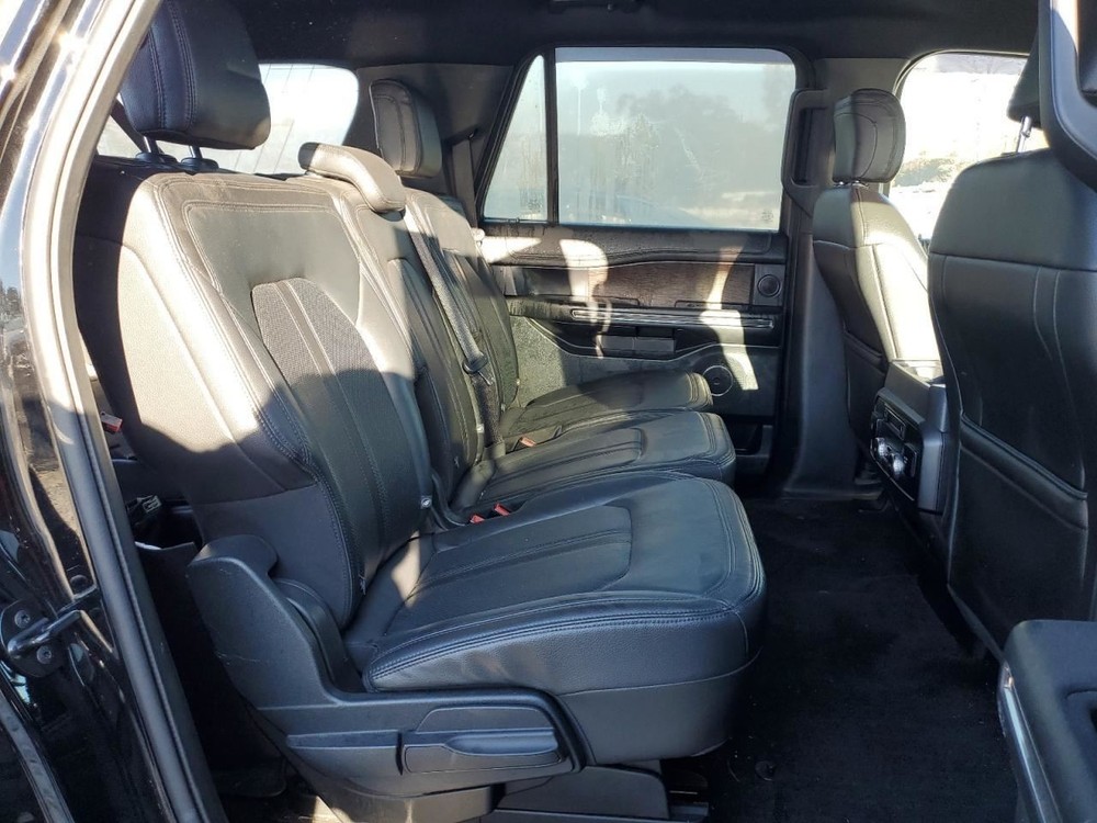 EXPEDITON 2018 Glove Box 4881213