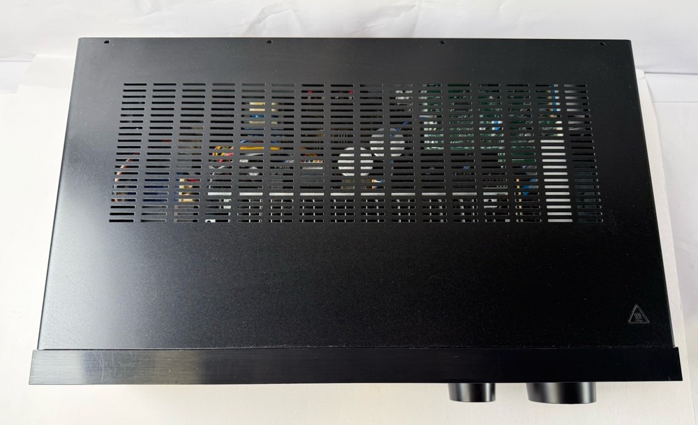 Sony 2-Channel Stereo Receiver with Bluetooth Phono & Aux Input - STR-DH190