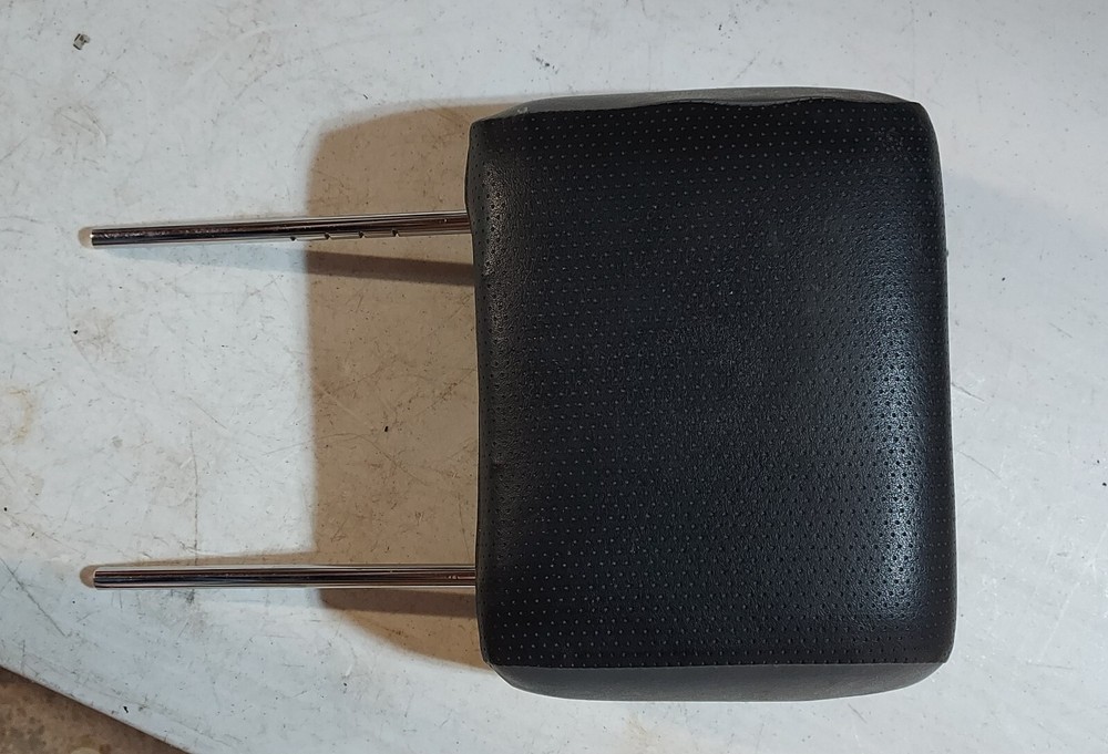 Pride Jet 3 Head Rest - Black & Gray -