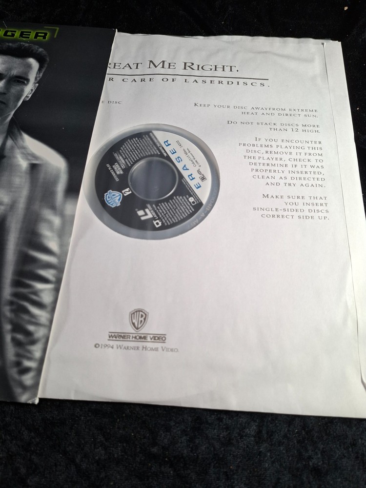 Eraser Widescreen Edition Laserdisc Arnold Schwarzenegger
