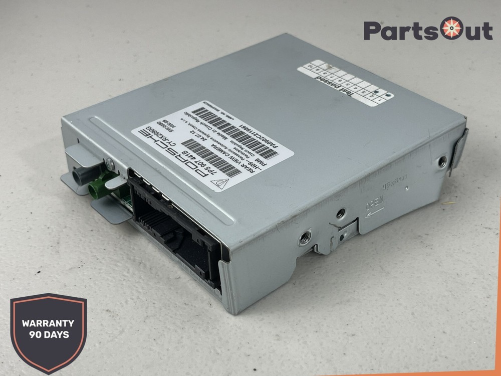 2011 - 2014 PORSCHE CAYENNE REAR VIEW BACKUP CAMERA CONTROL MODULE OEM