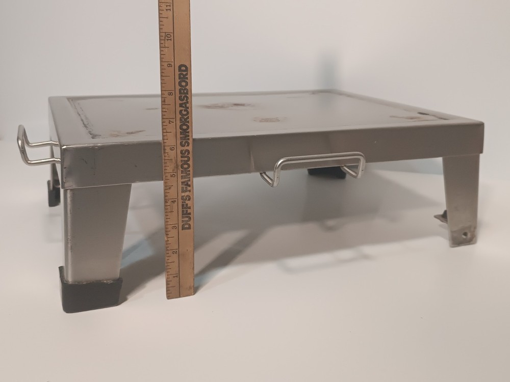 Pedigo P-1015 Stackable Interlockable Footstool, 14”D x 19”W x 6¼”H 650 lbs. cap