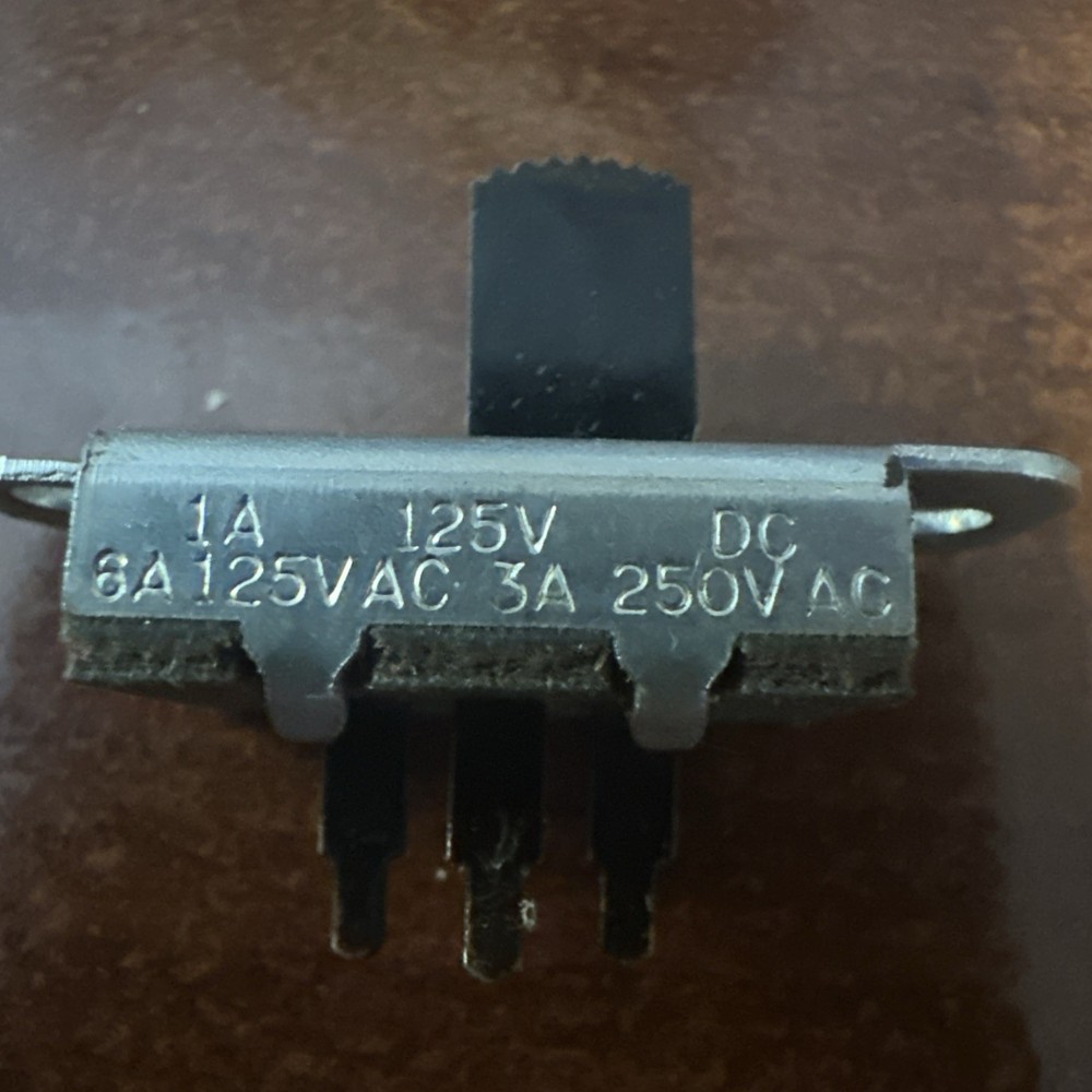 8 PCs- Stackpole SPDT Momentary Slide Switch 6A/125V