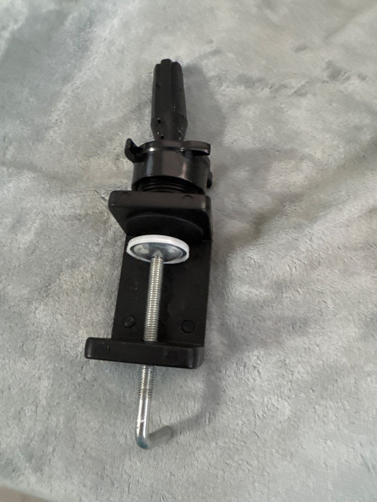 Salon Care Deluxe Wig Table Clamp - Used