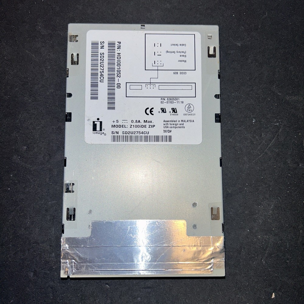 Iomega UR Z100iDE ZIP Floppy Drive