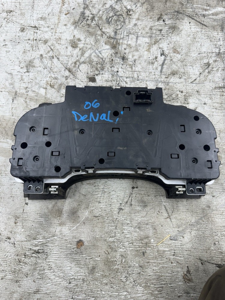2006 GMC Denali Odometer Oem