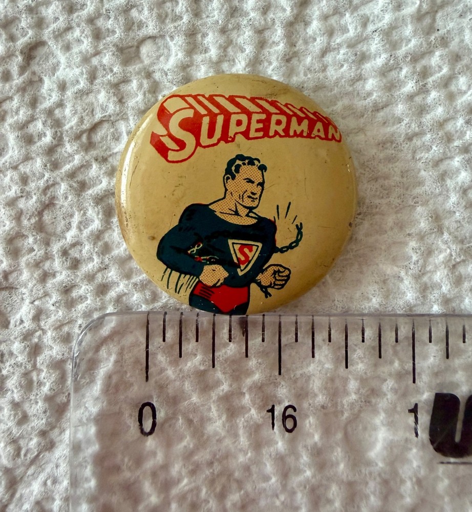 1940s ACTION COMICS SUPERMAN PINBACK BUTTON PIN Read Superman Action Comics