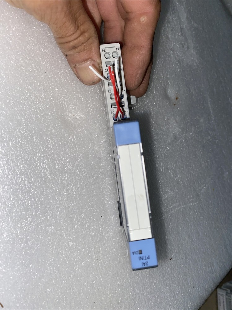 Micro Innovation AG XN-2AI-PT Analog Input Module w/Terminal Block