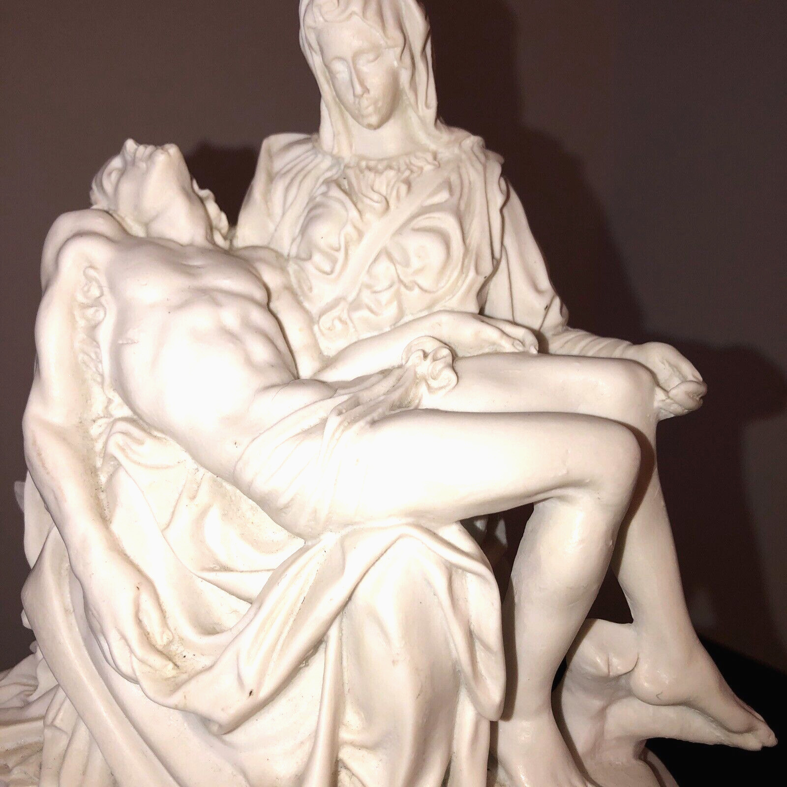 Michelangelo's Pieta Jesus Sculptor A. Santini PIETA Classic9x7x4” Made In Italy