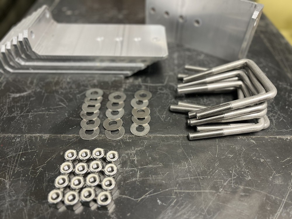 (8) 10 In Aluminum L-type Bunk Bracket Kit With Stainless Hardware