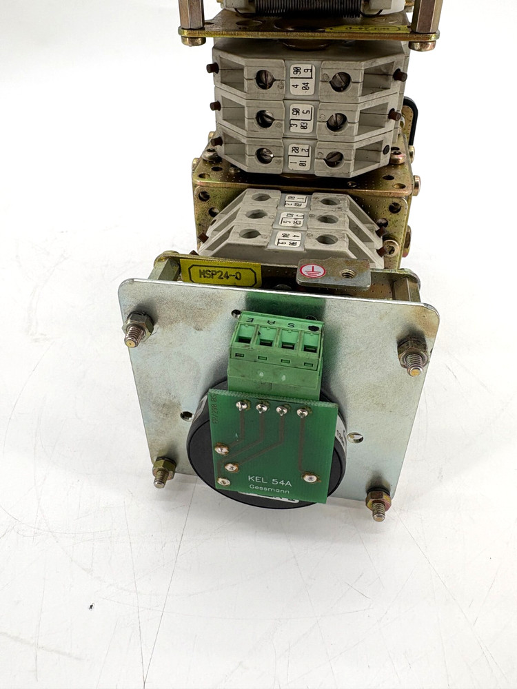 Gessmann VV64 2-Axis Joystick Controller Spring Returns to Center 6A 250V