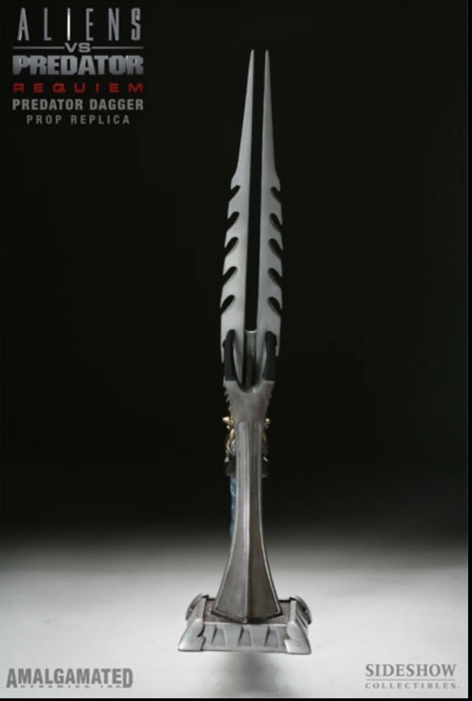 Sideshow Predator Dagger