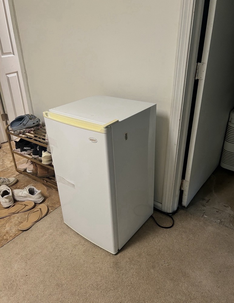Mini Fridge