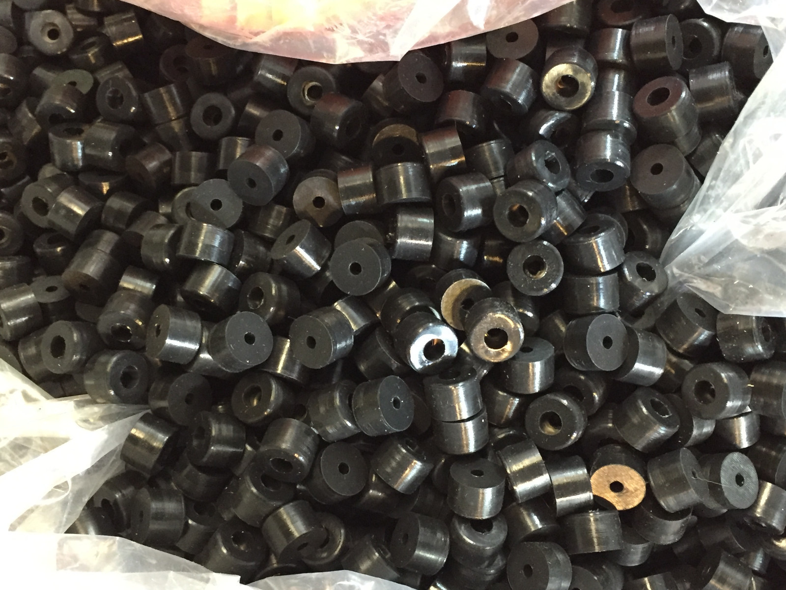 Silicone Rubber Bumper Feet (SMALL 1/2")(5/8")(7/8") BLACK (FIRM) with screws