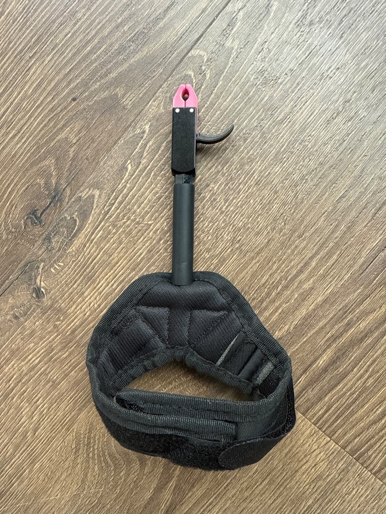 Archery Quick-Shot Release Buckle Strap - Black