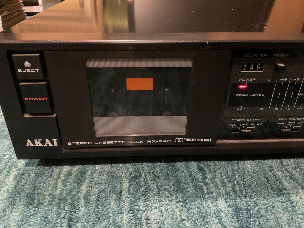 Akai Stereo Cassette Deck Model HX-R40 No Remote *TESTED*